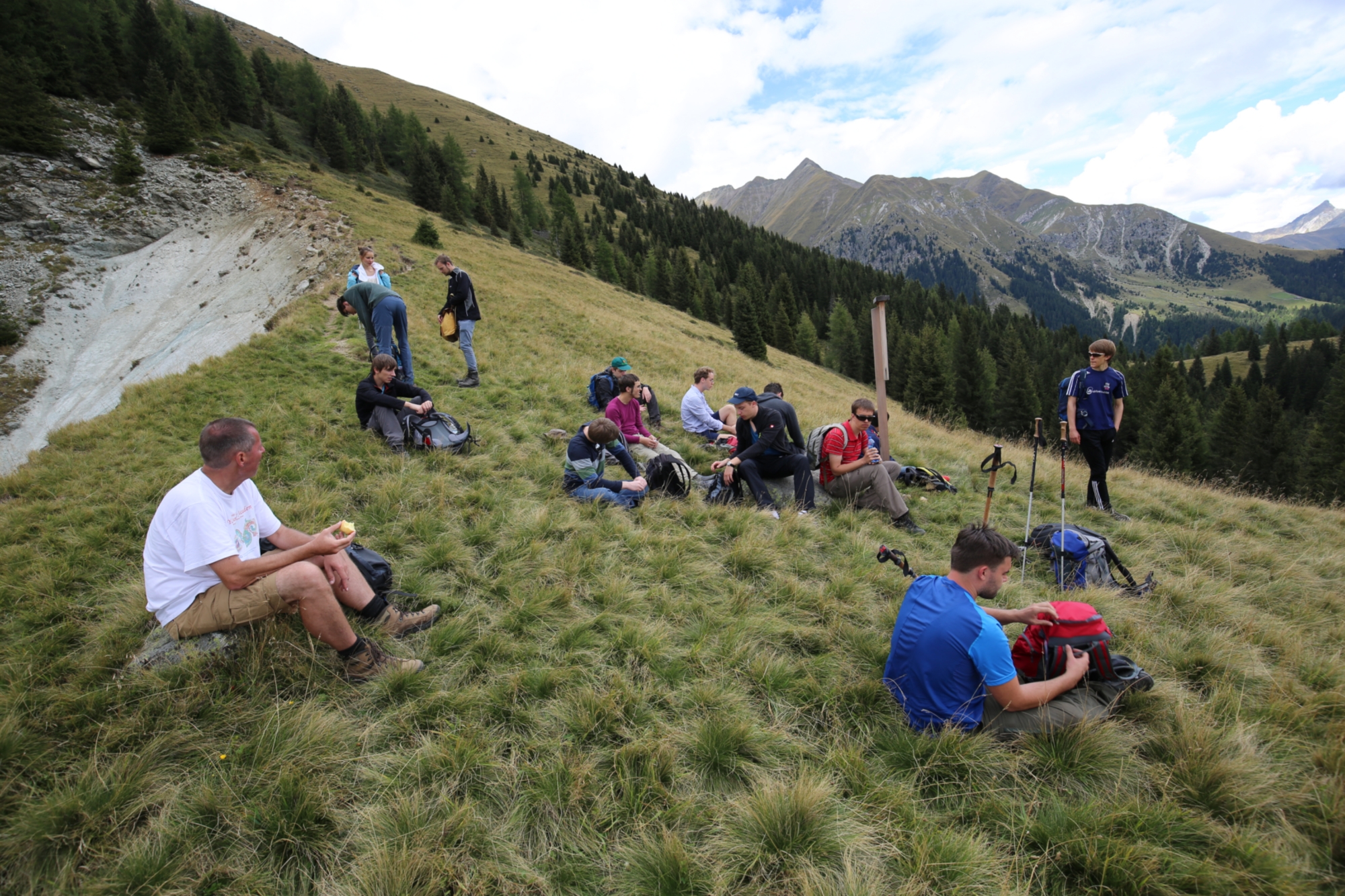 Mountains. Hiking. Learning.<br />22. September - 4. October 2019