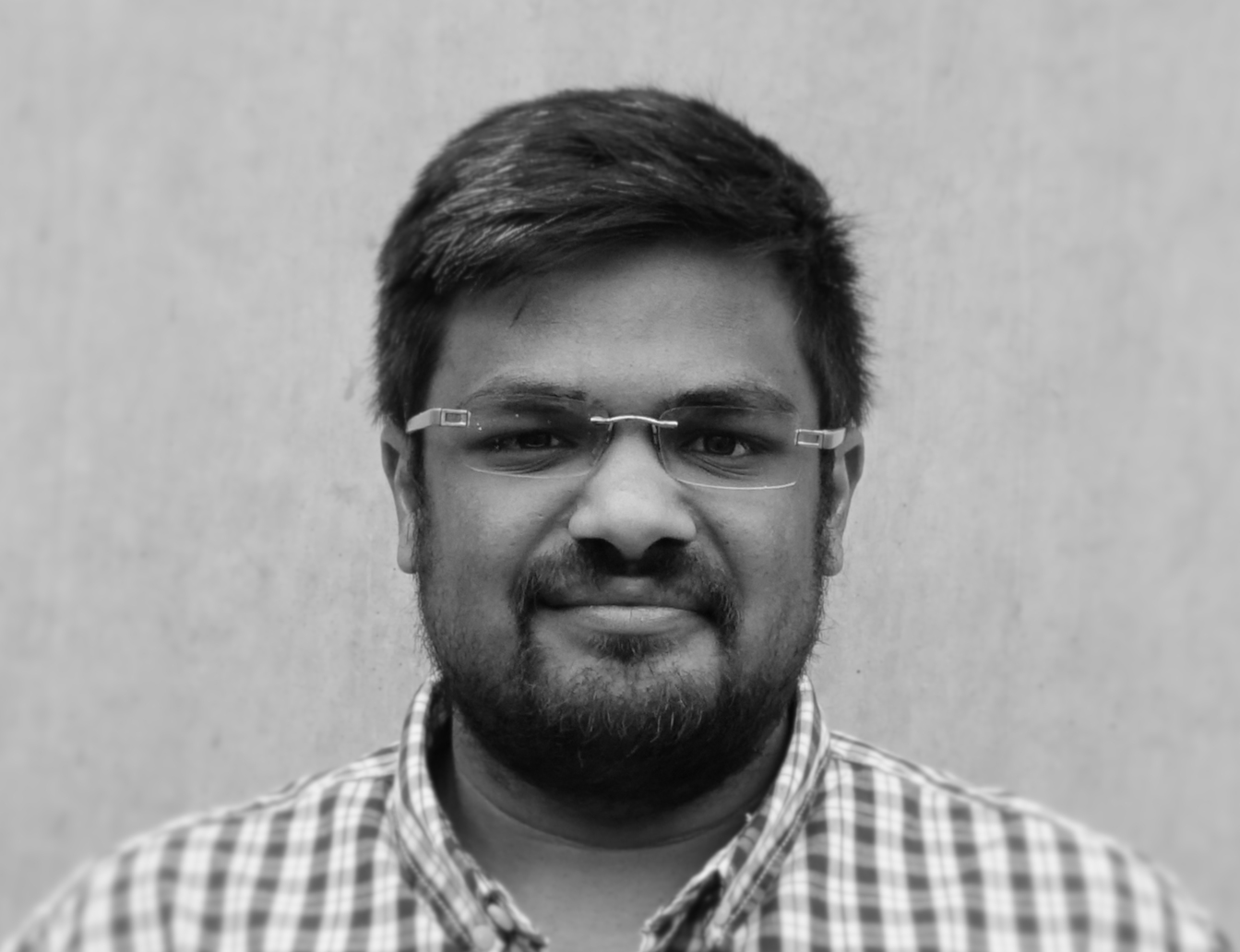 Dieses Bild zeigt Tarun Kumar Mitruka Vinod Kumar Mitruka