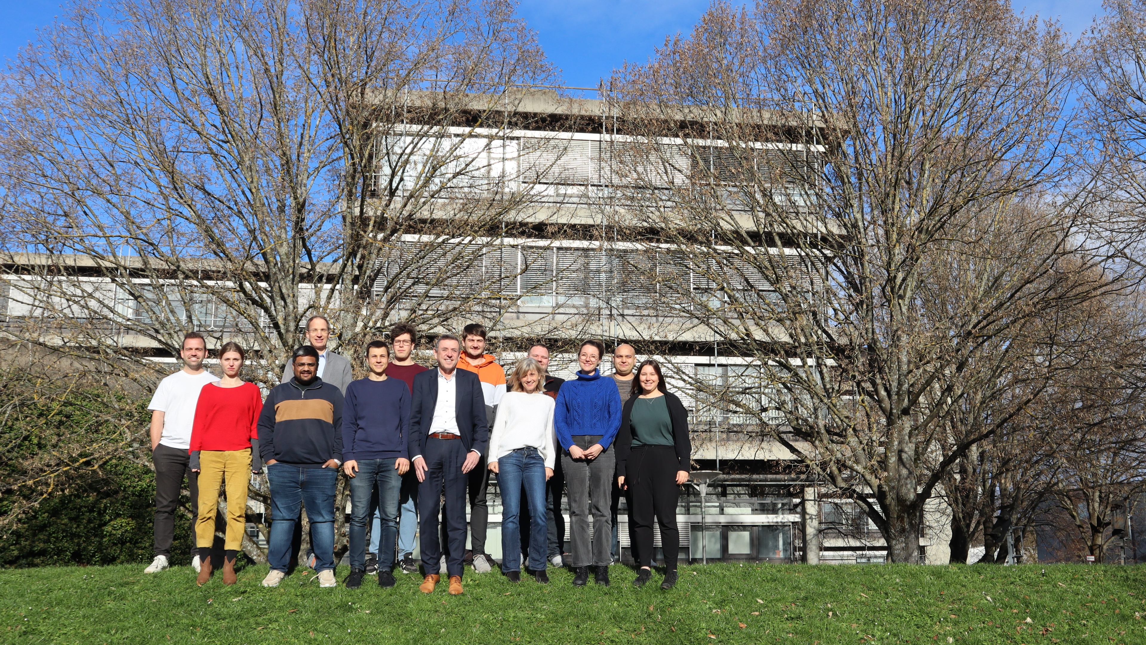 Institut für Baustatik und Baudynamik - Team